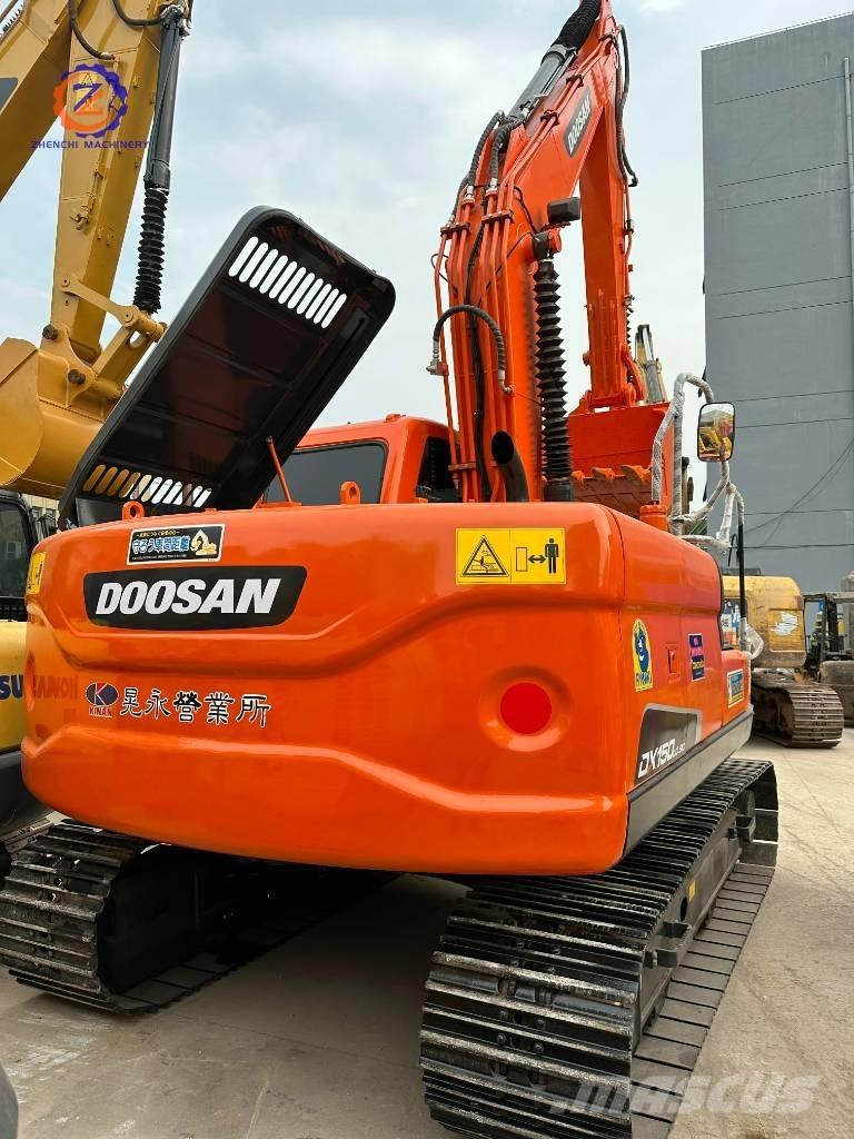 Doosan DX 150 Közepes (midi) kotrók 7 t - 12 t