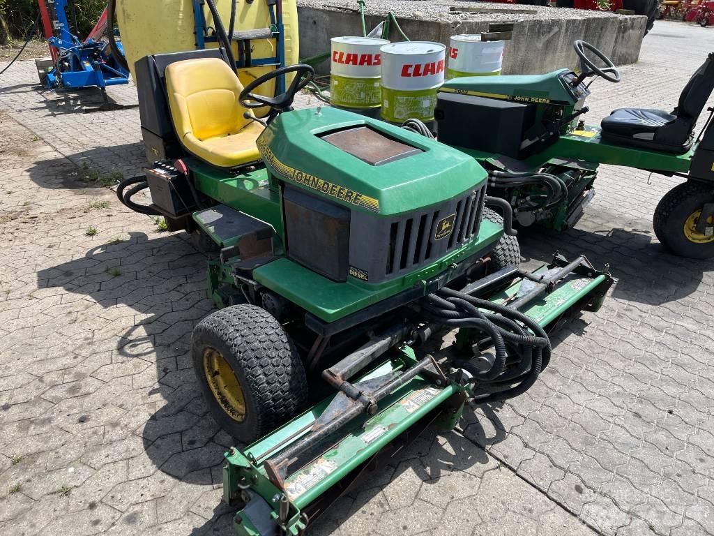 John Deere 2653 A Ráülős fűnyírók