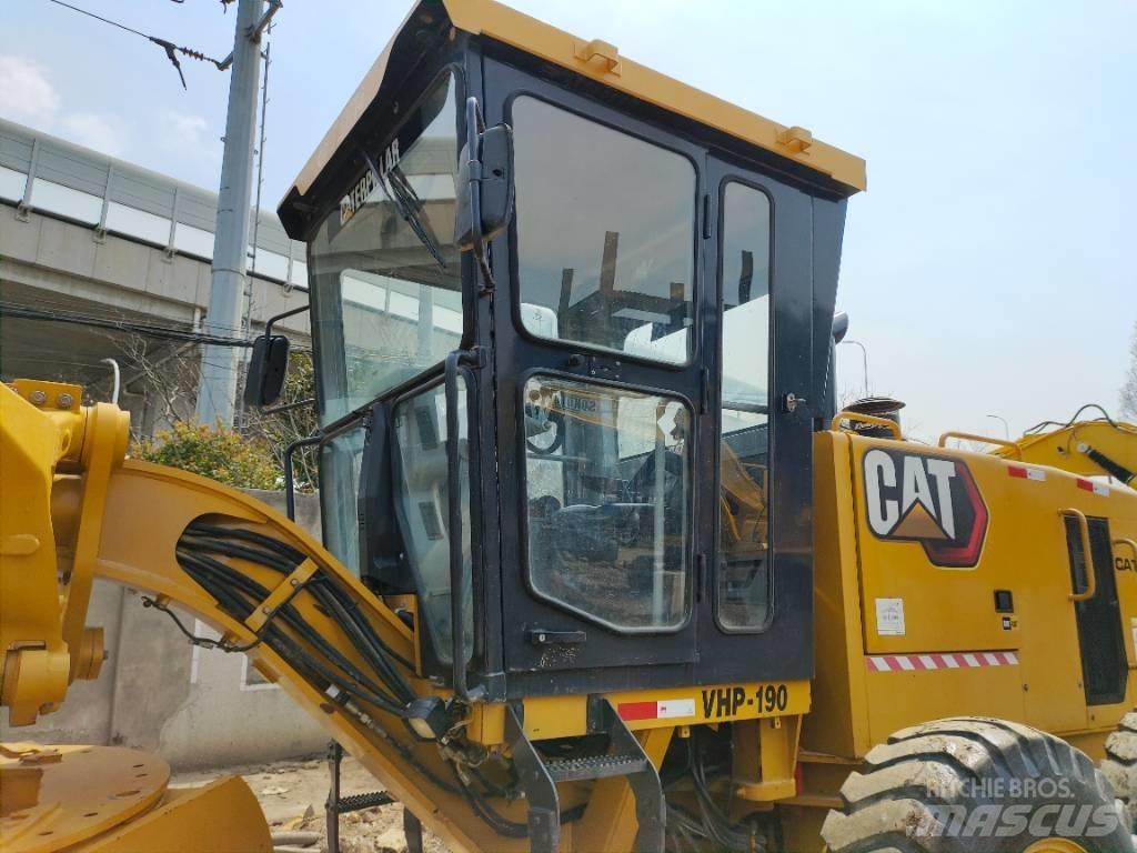 CAT 140 K Gréderek