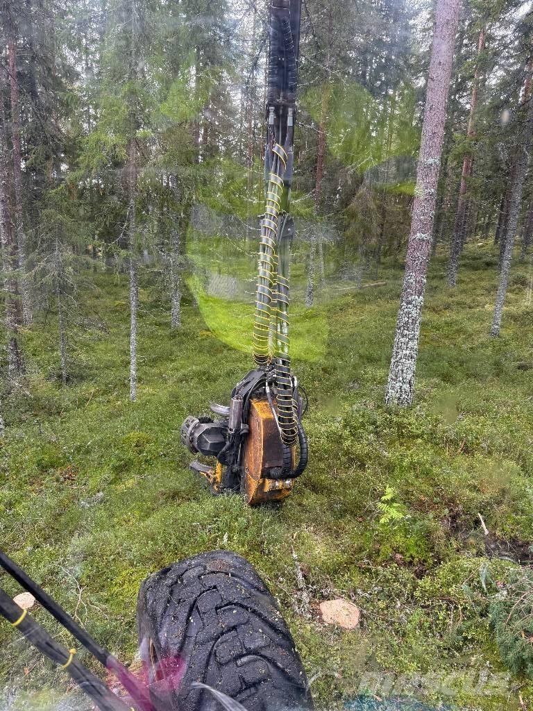 Ponsse Scorpion King Betakarítók