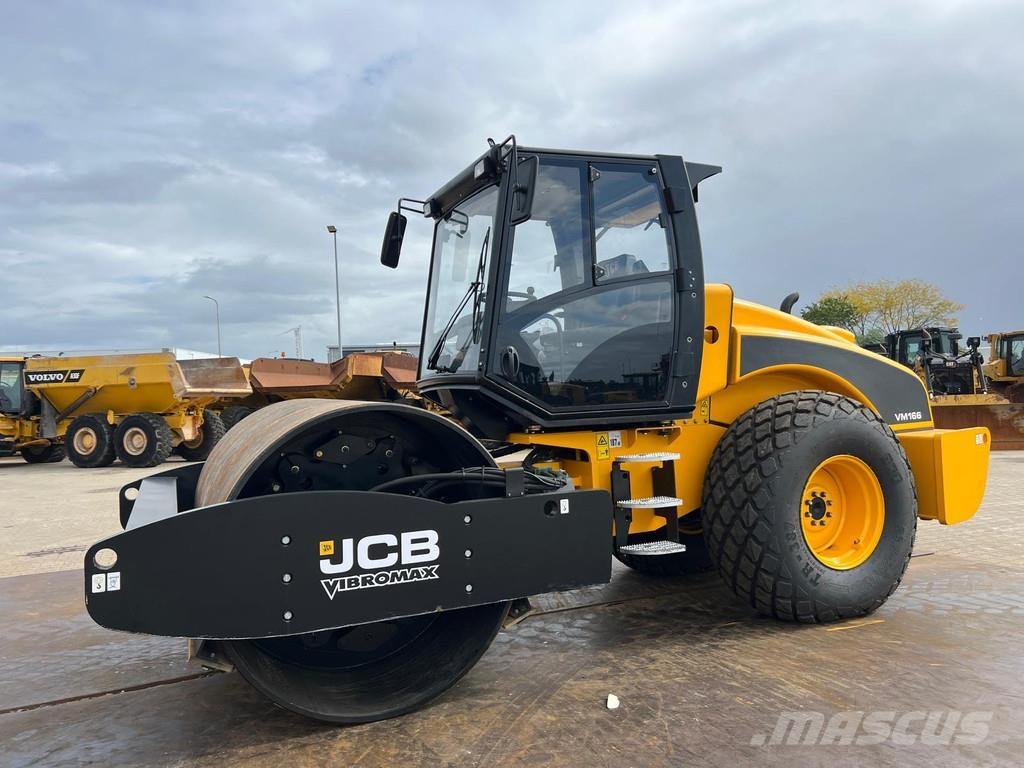 JCB VM166D Egydobos hengerek