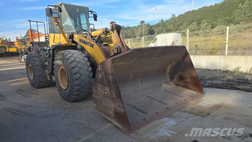 Komatsu WA 470-6 Gumikerekes homlokrakodók