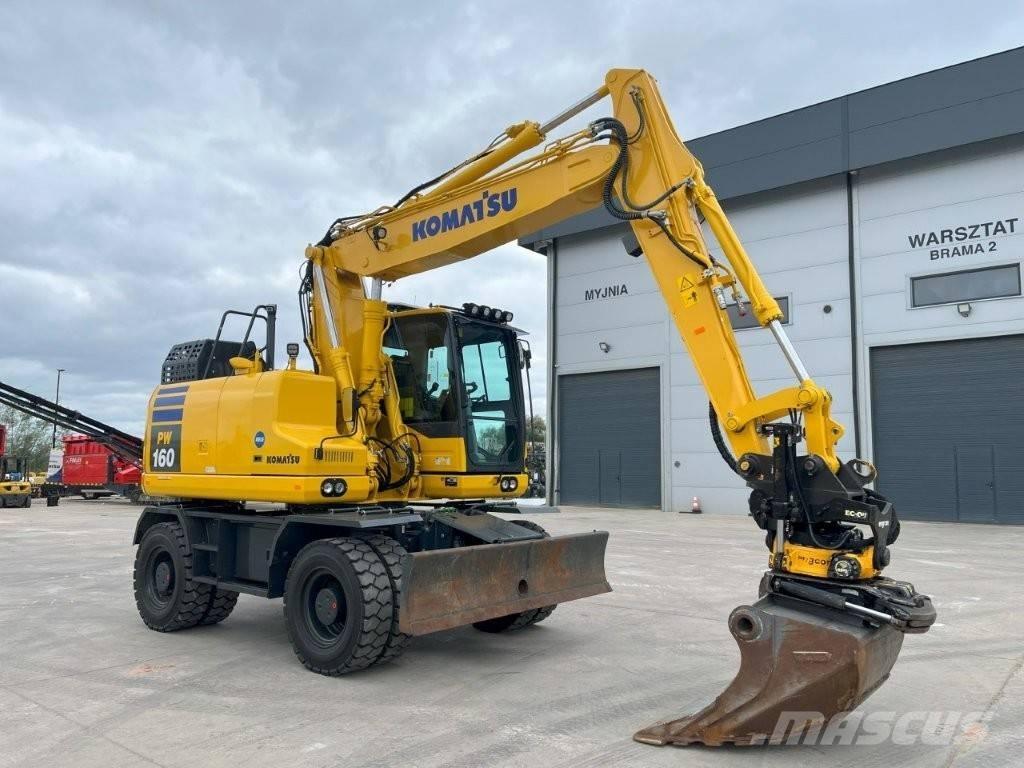 Komatsu PW 160-11 Gumikerekes kotrók