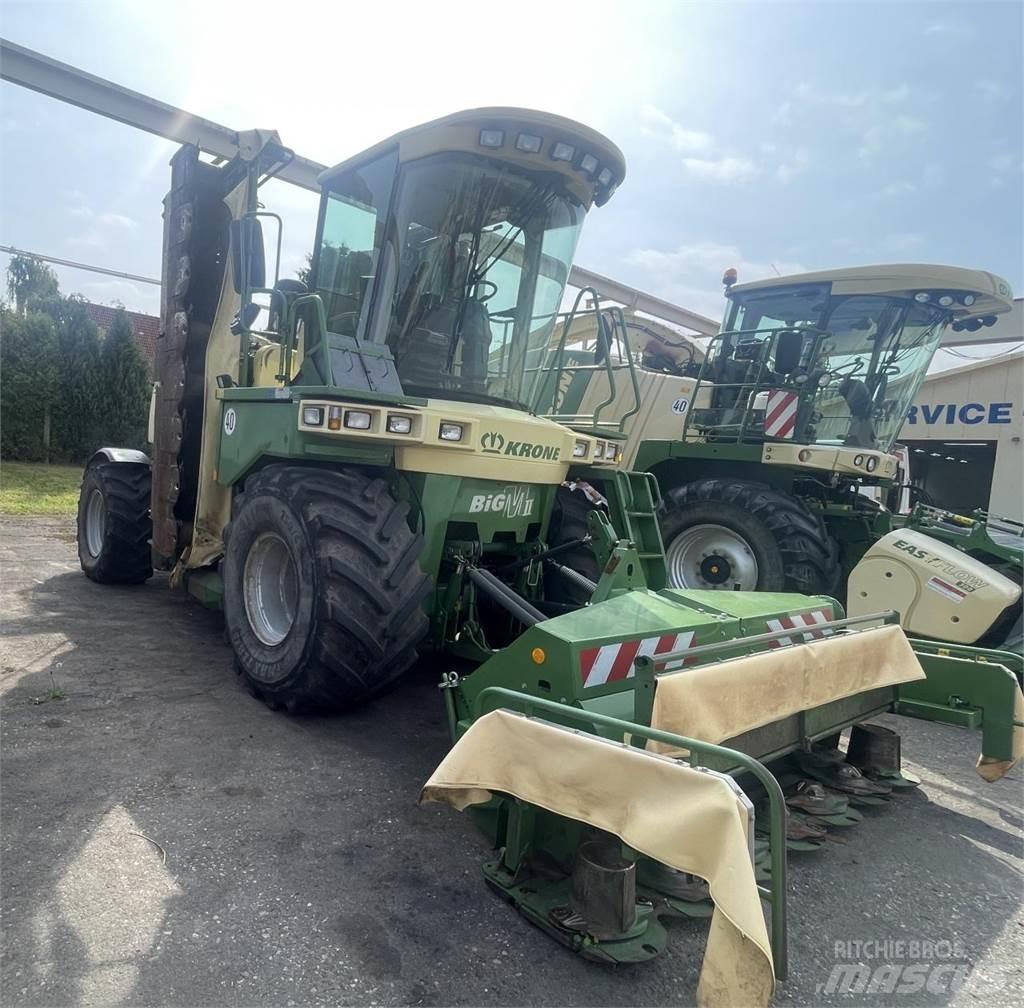 Krone BIG M II Szecskázók