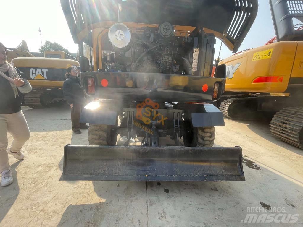 Hyundai 60w Gumikerekes kotrók