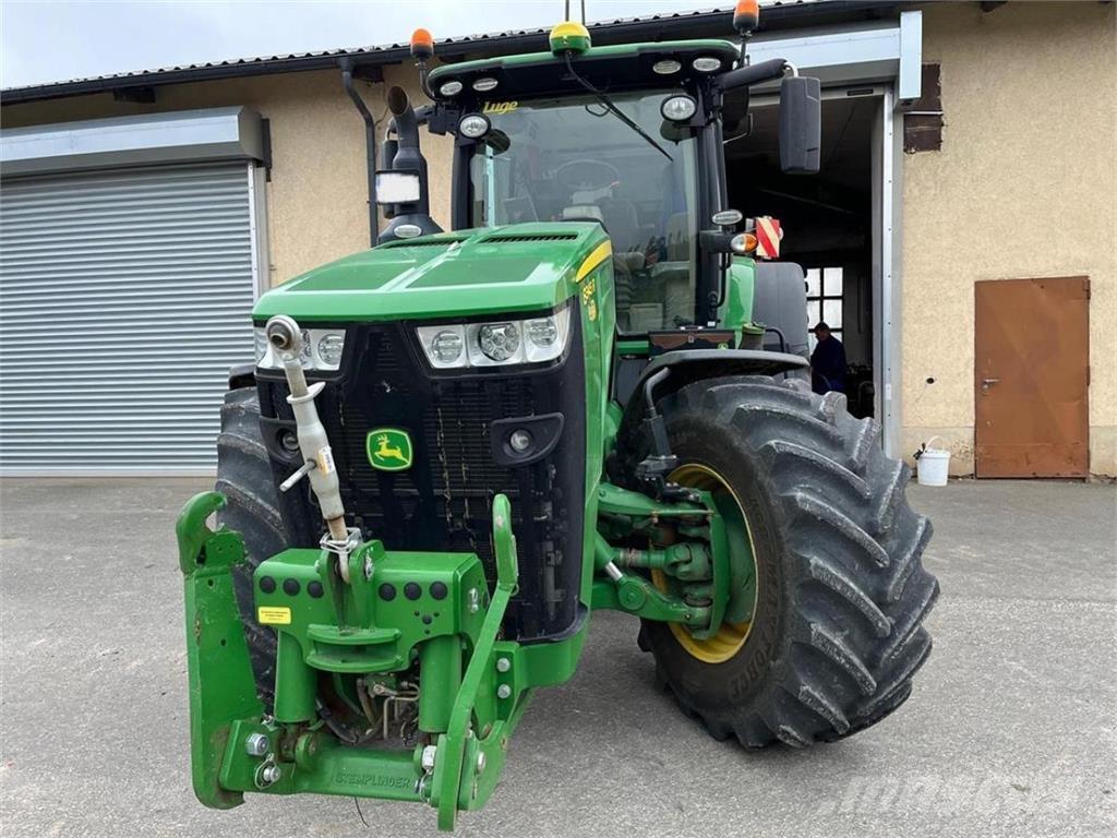 John Deere 8345R Traktorok