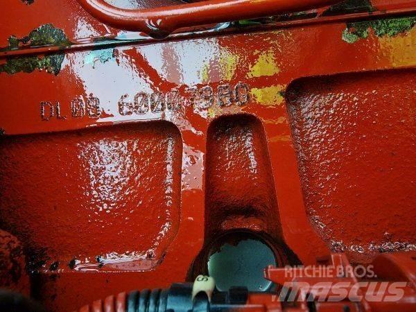 Doosan DL08 Motorok
