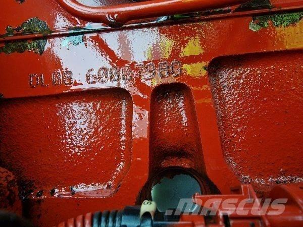 Doosan DL08 Motorok