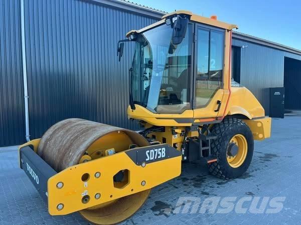 Volvo SD 75 B Egydobos hengerek