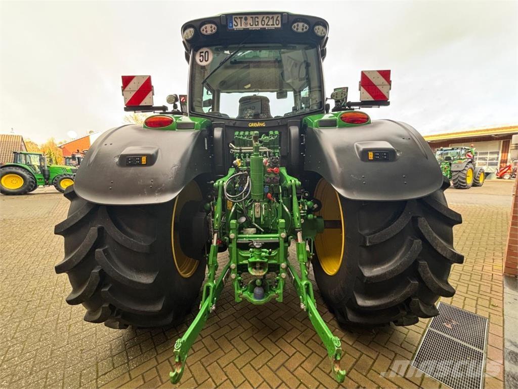 John Deere 6R215 Traktorok