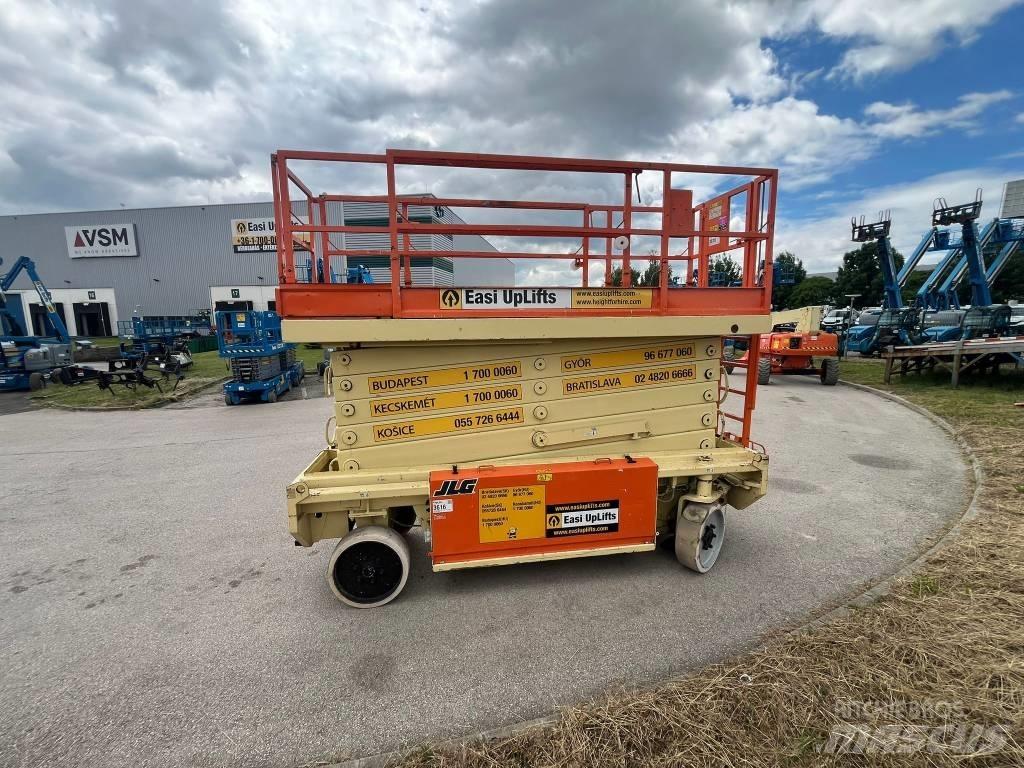 JLG Liftlux 180-12 Ollós emelők