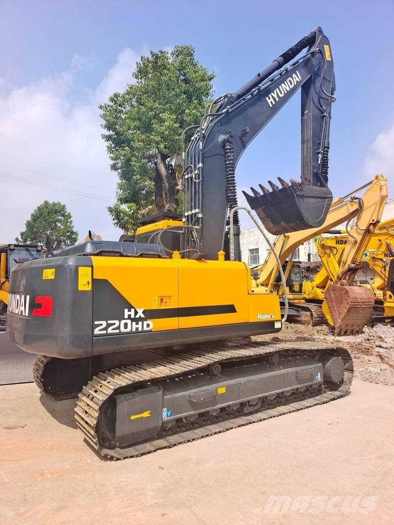 Hyundai HX 220 Lánctalpas kotrók