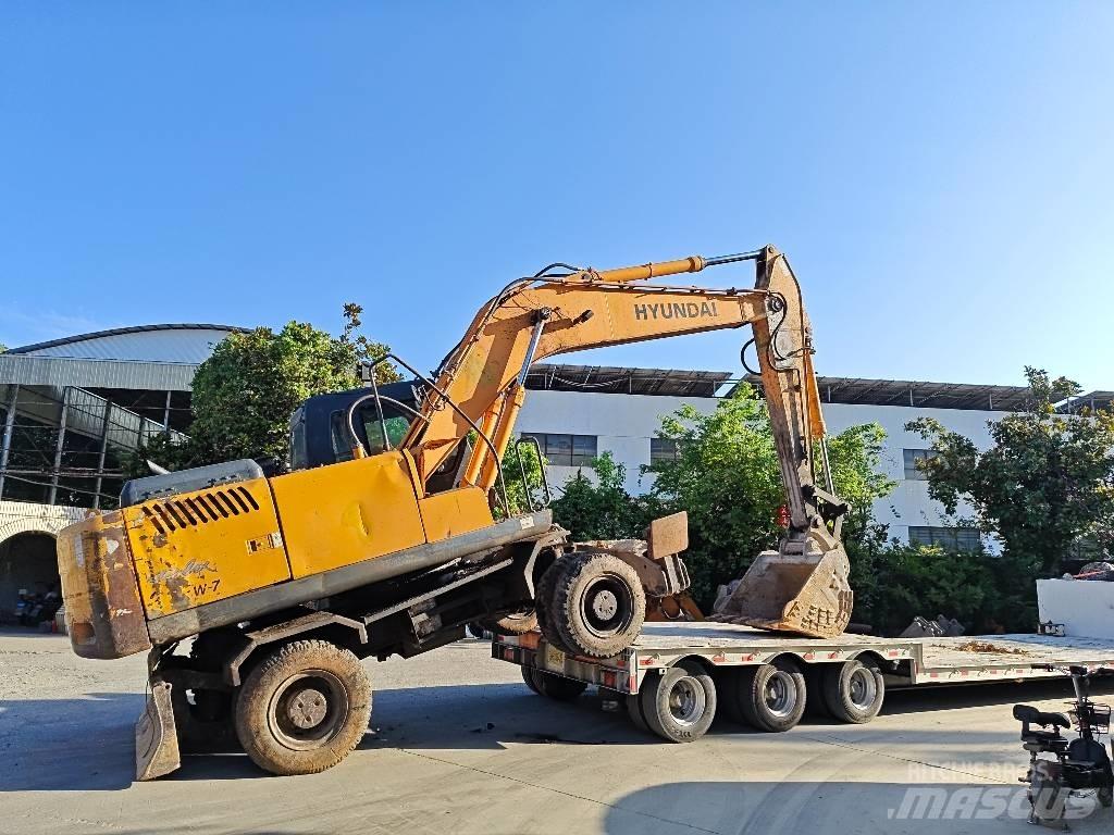 Hyundai Robex 210w-7 Gumikerekes kotrók