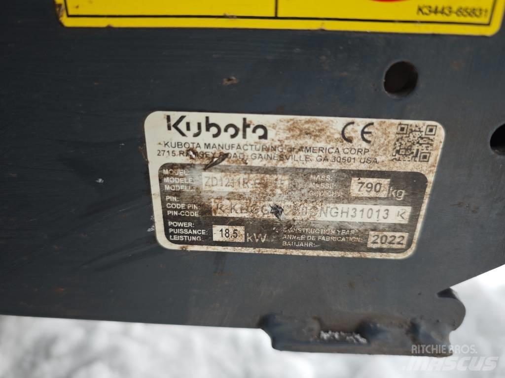 Kubota ZD 1211 Ráülős fűnyírók