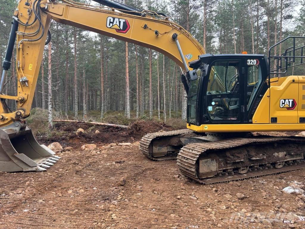 CAT 320 Lánctalpas kotrók
