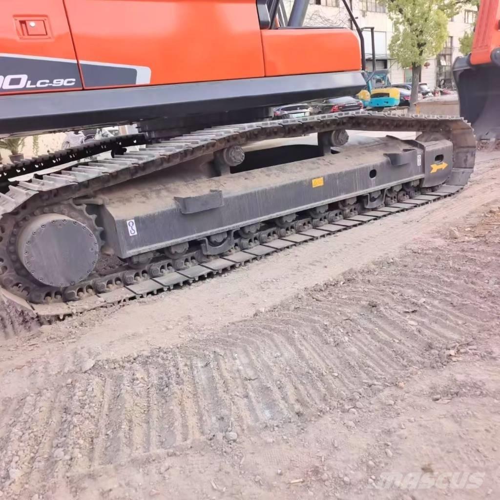 Doosan DX 300LC-9S Lánctalpas kotrók