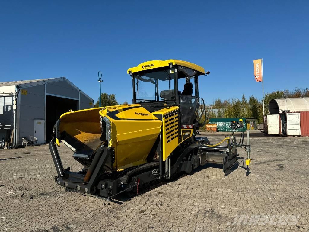 Bomag BF 300 C-2 Aszfalt terítõ gépek
