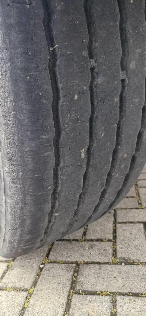 Wielton 50 m3 Billenő félpótkocsik