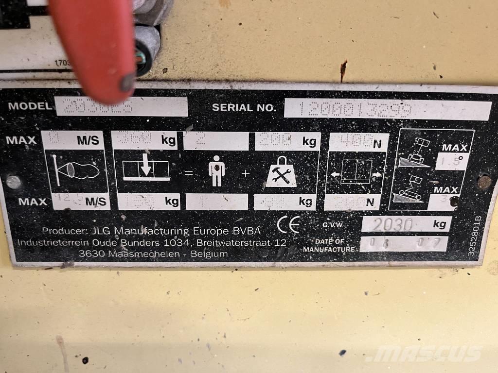 JLG 2030 ES Ollós emelők