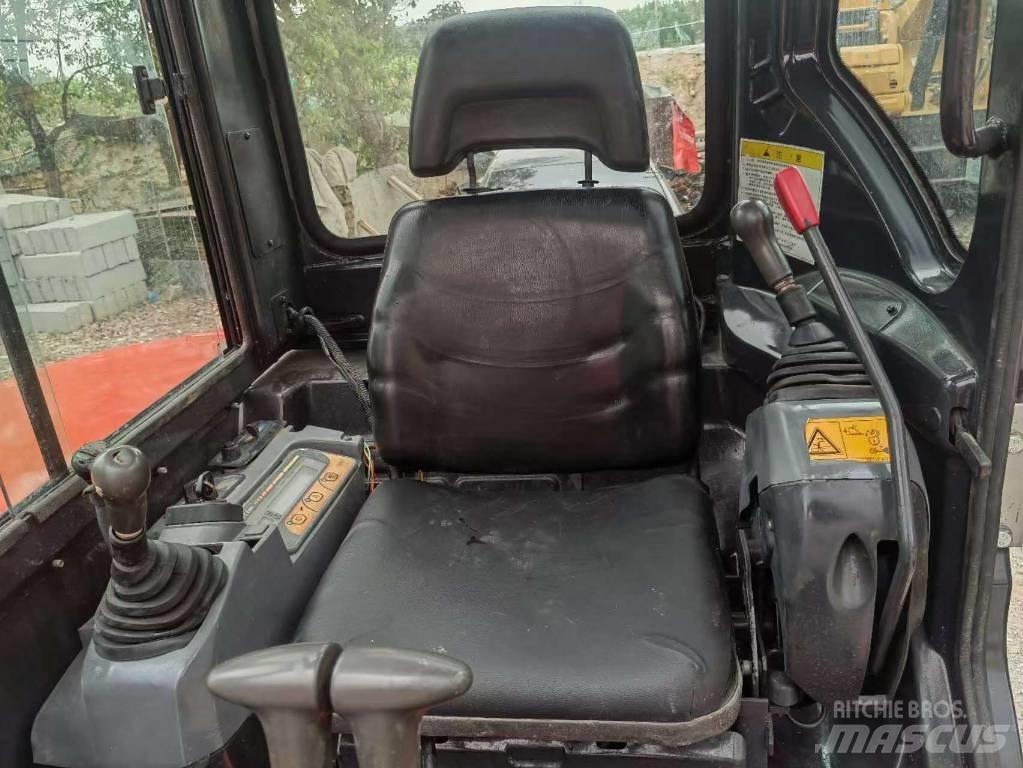 Kubota KX 155 Mini kotrók < 7t