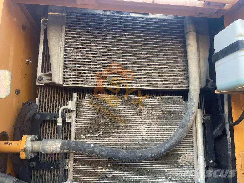 Hyundai Robex 225 Lánctalpas kotrók