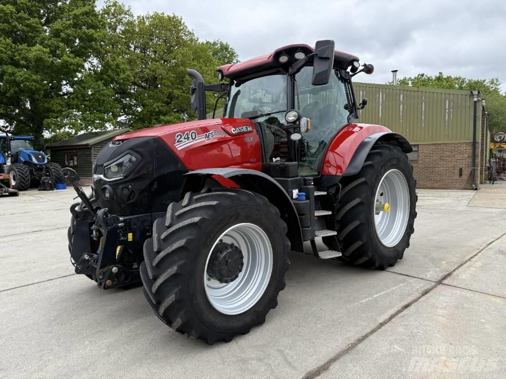 CASE Puma 240 CVX Traktorok