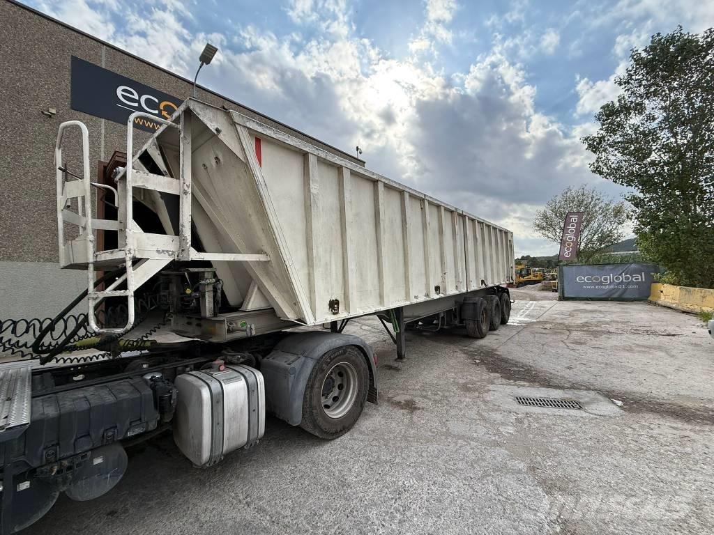 Fruehauf 38M Billenő félpótkocsik