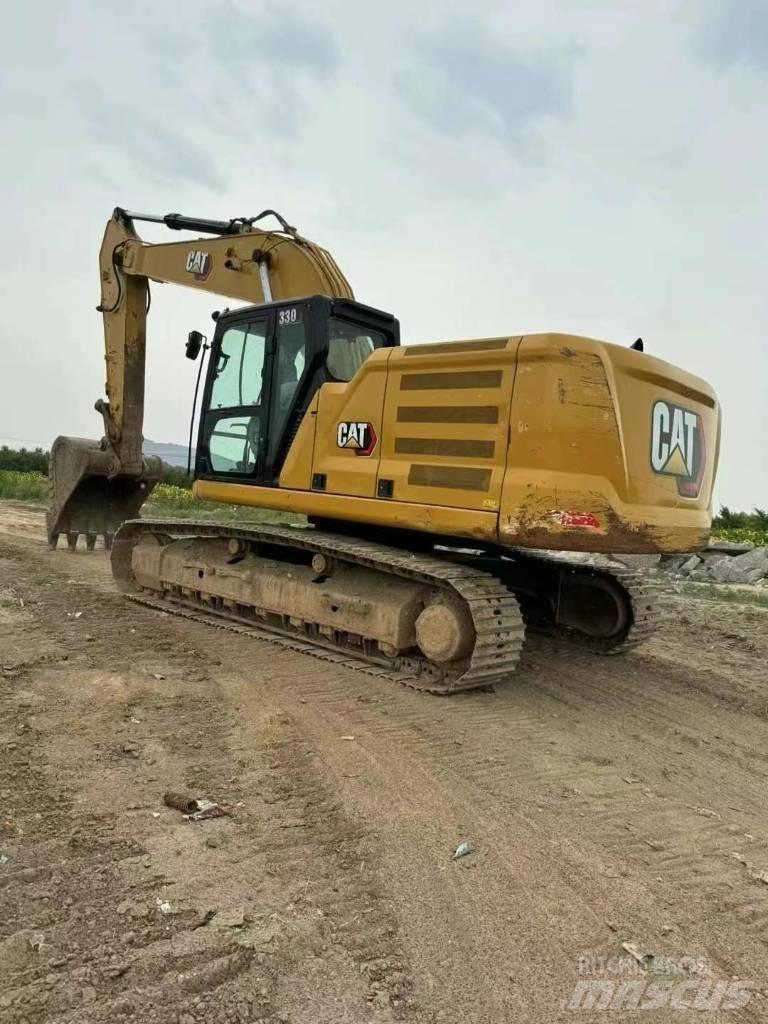 CAT 330 Lánctalpas kotrók