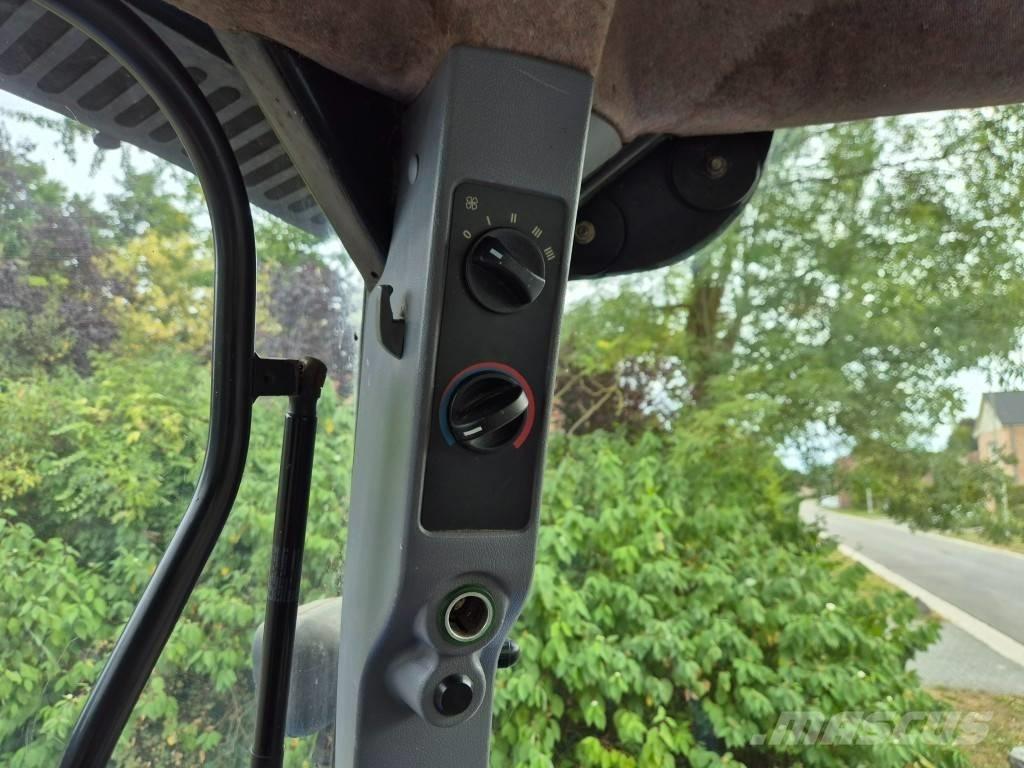 New Holland TS 100 A Traktorok