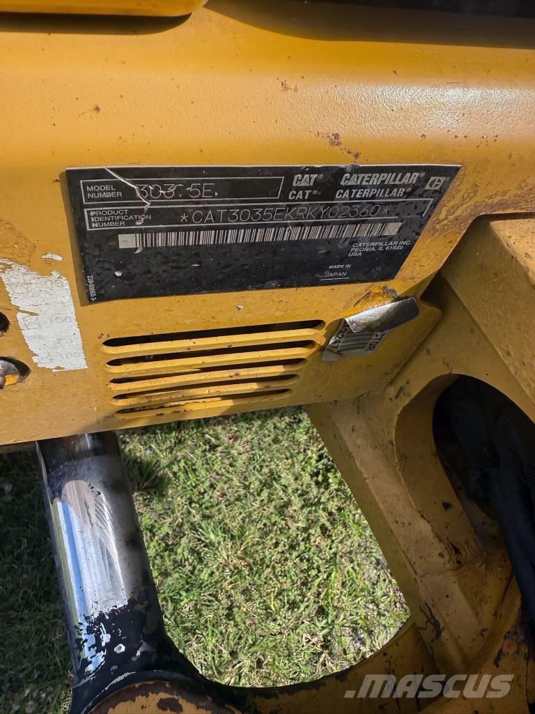 CAT 303.5 E CR Mini kotrók < 7t