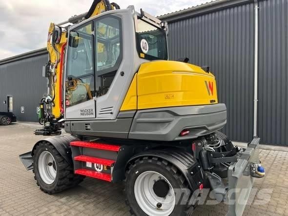 Wacker EW 100 Gumikerekes kotrók