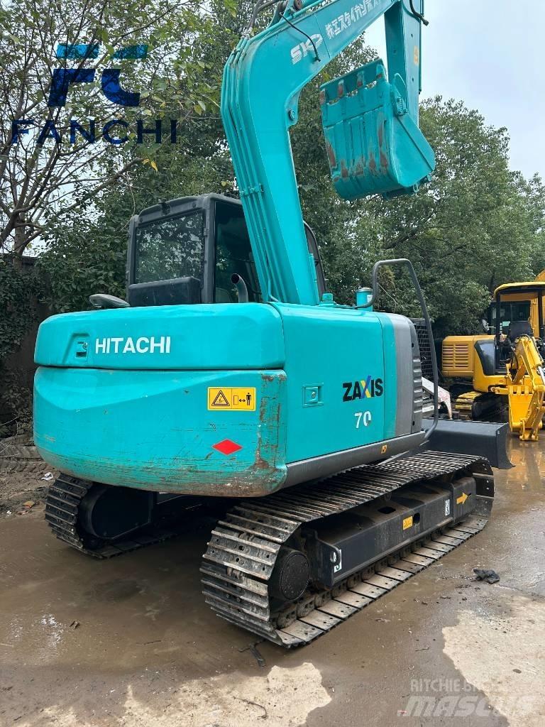 Hitachi ZX 70-3 Lánctalpas kotrók