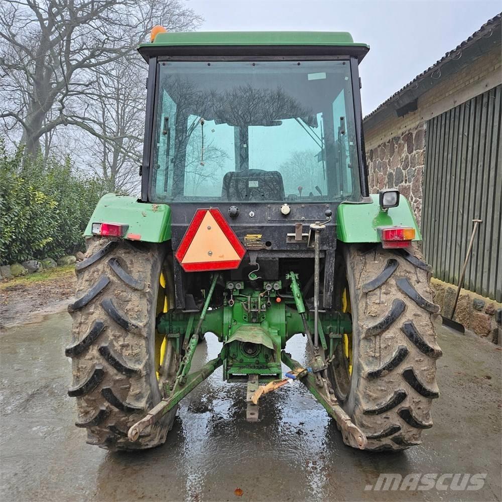 John Deere 2040 Traktorok