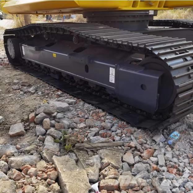Komatsu PC220-8 Lánctalpas kotrók
