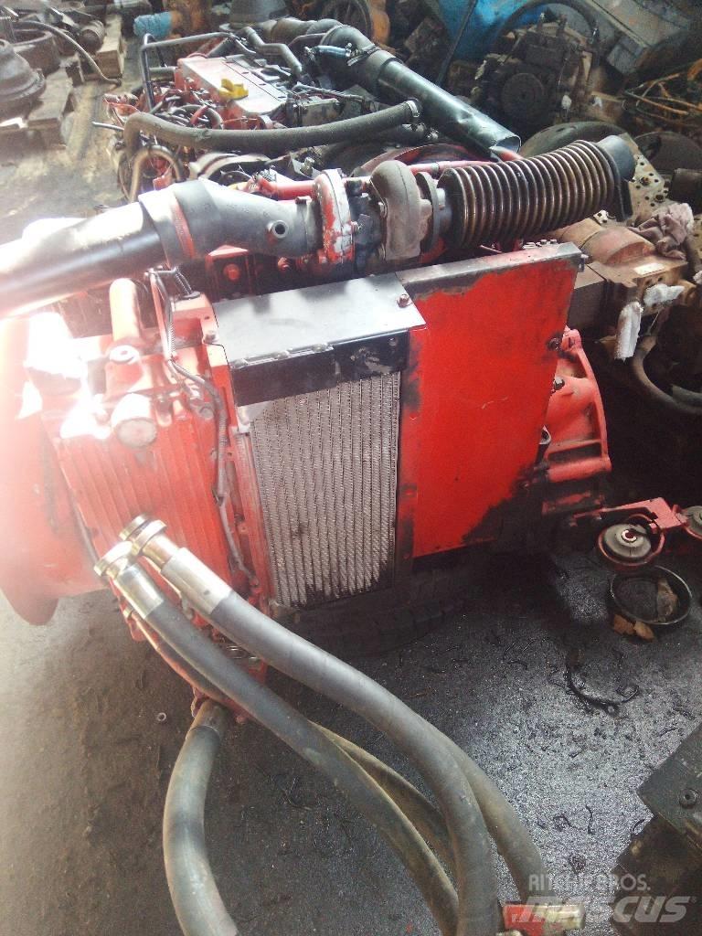 O&K MH Plus Motorok