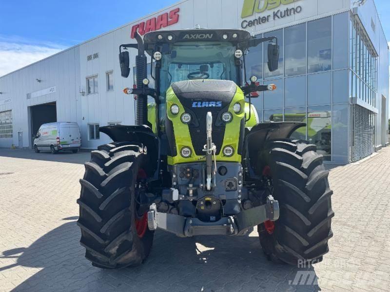 CLAAS AXION 810 Traktorok