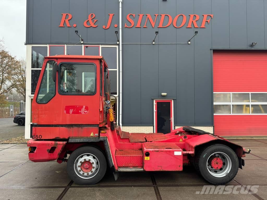 Terberg YT 220 Terminál targoncák