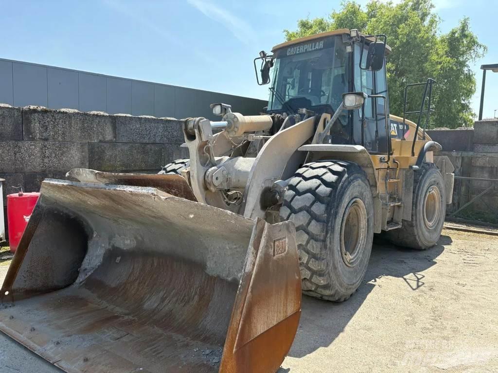 CAT 950H Gumikerekes homlokrakodók