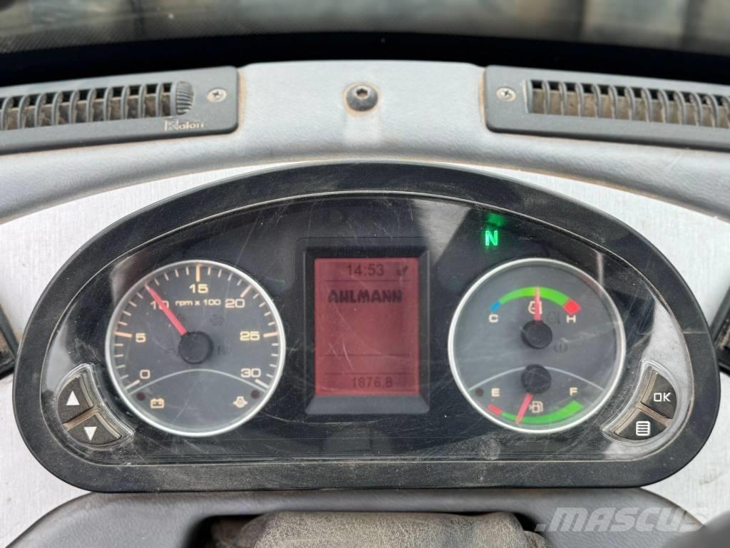 Mecalac AF 1200 Gumikerekes homlokrakodók