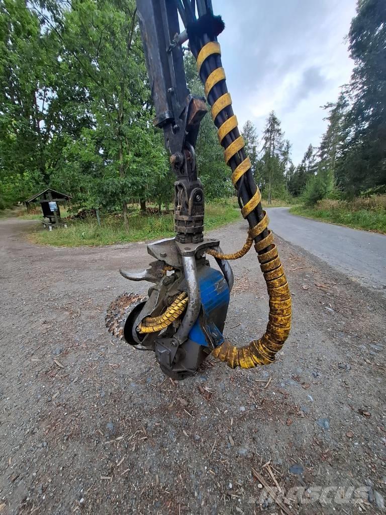 Rottne H8D Betakarítók