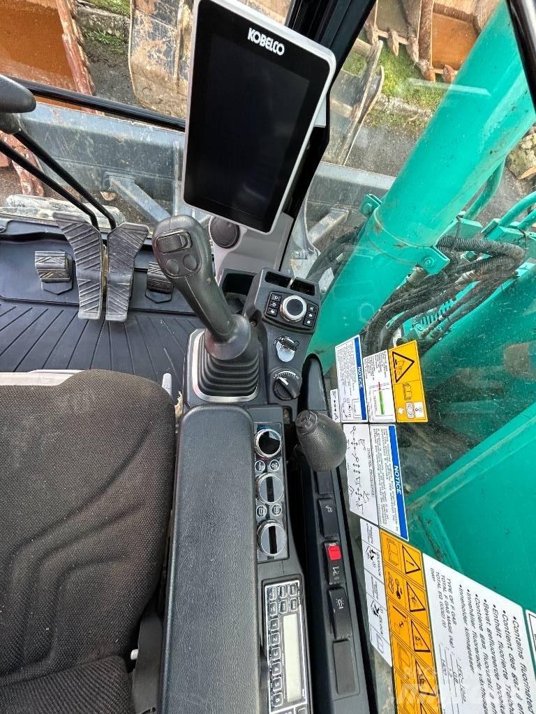 Kobelco SK 140 SR LC Lánctalpas kotrók