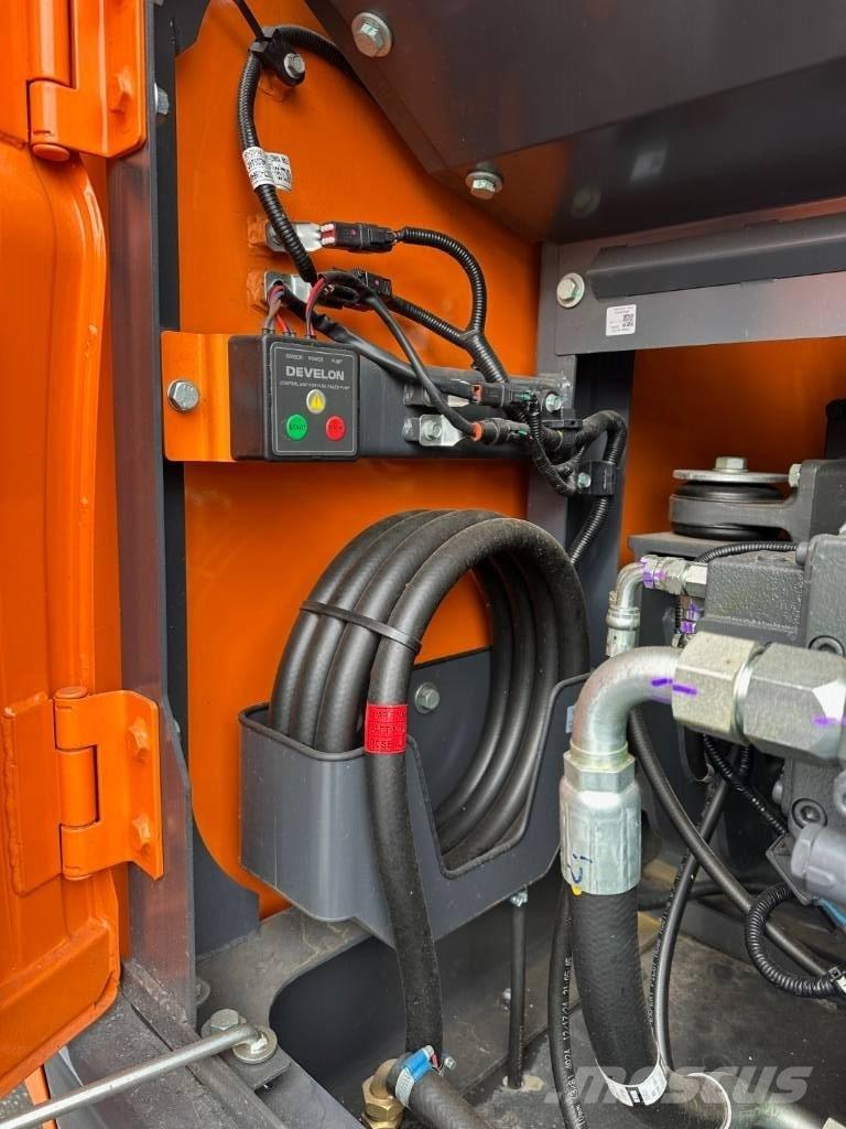 Develon DX 225 LC-7M Lánctalpas kotrók