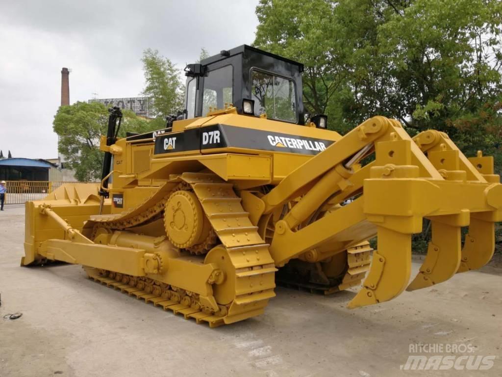 CAT D 7 R lánctalpas dózerek