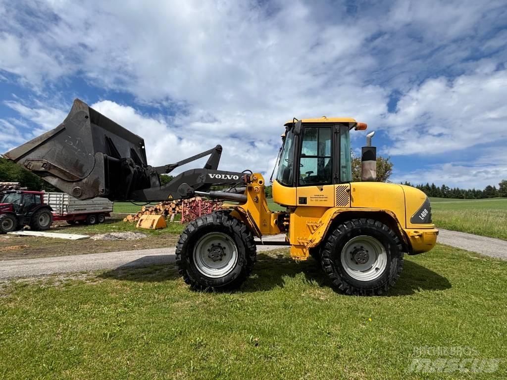 Volvo L 40 B TP Gumikerekes homlokrakodók