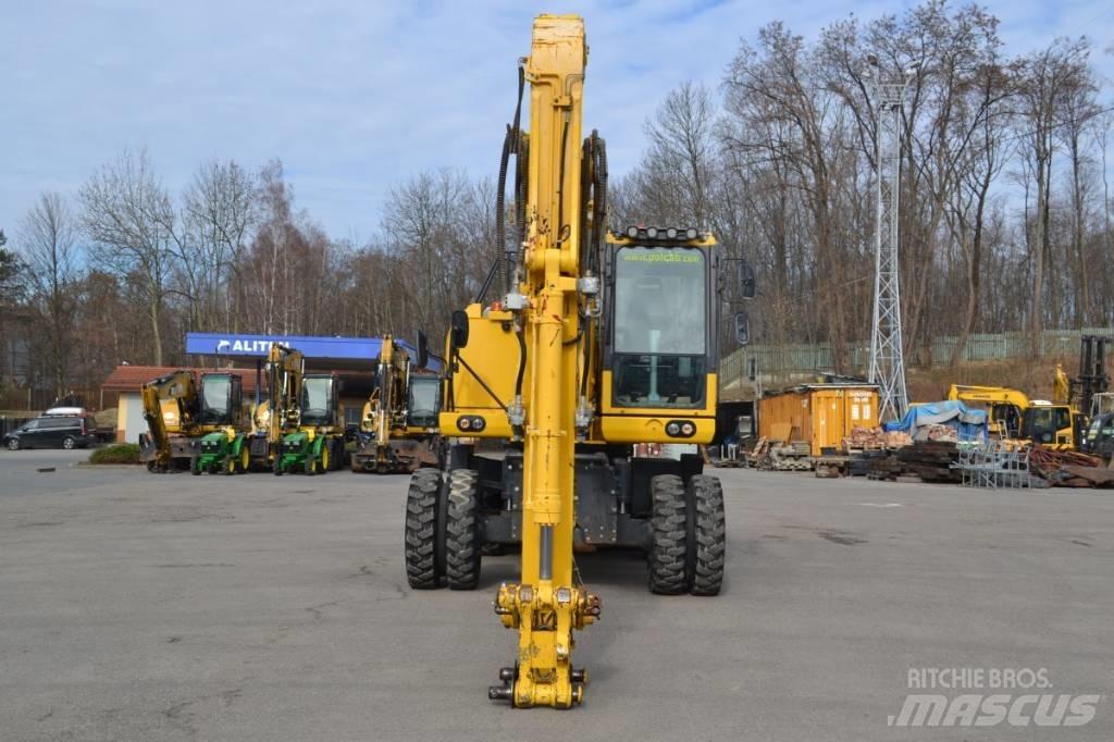Komatsu PW 180-10 Gumikerekes kotrók