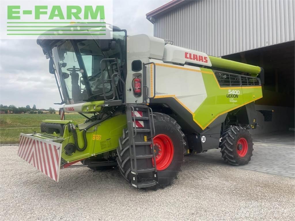 CLAAS Lexion 5400 Kombájnok