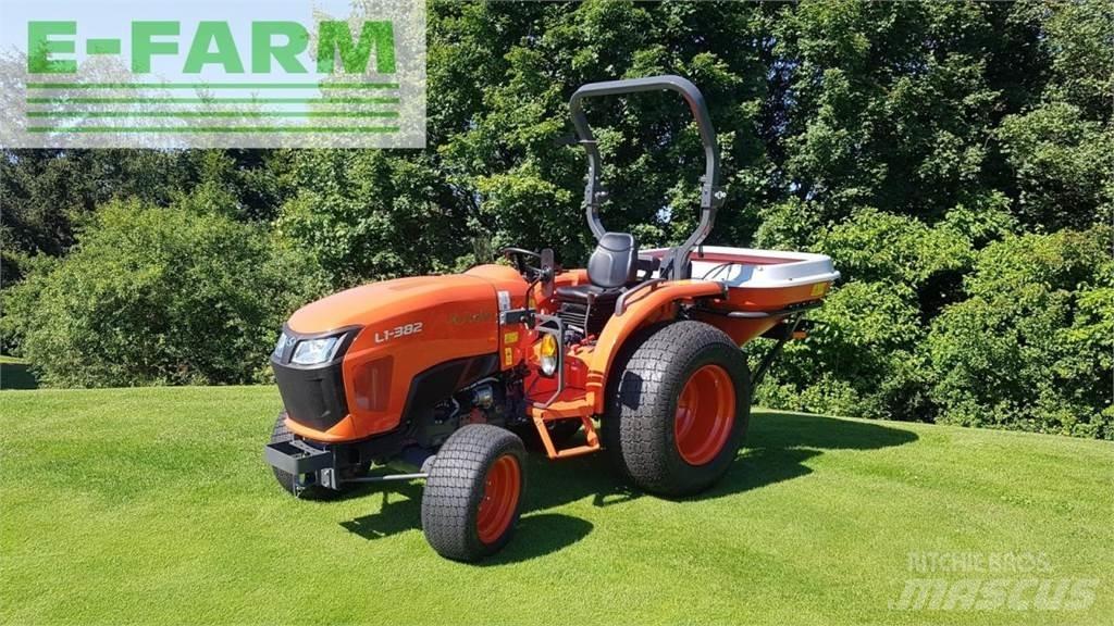 Kubota l1-382 turf Traktorok