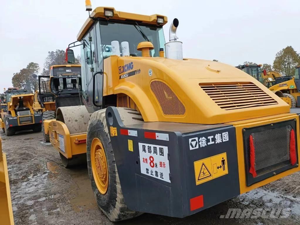 XCMG XC263J Egydobos hengerek