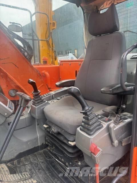 Doosan DX 140 LCR-3 Lánctalpas kotrók