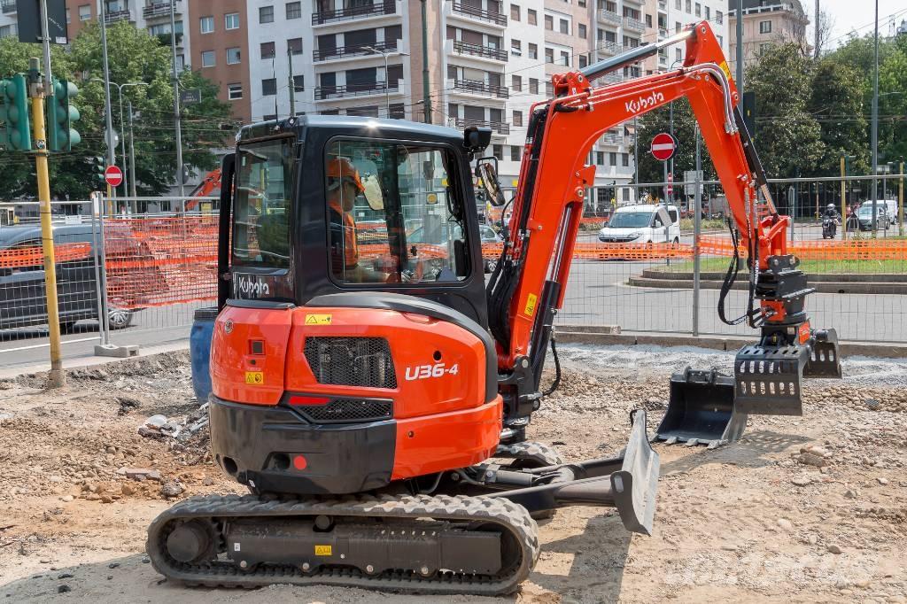 Kubota U36-4 Mini kotrók < 7t